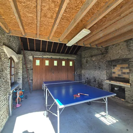 Prázdninový dům Spacious Family Near The Sea