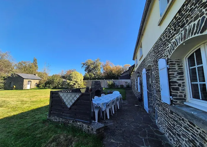 Spacious Family Near The Sea *